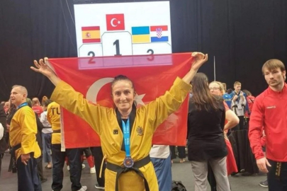 Süper Babaanne Yalçın, Avrupa'dan bronz madalyayla döndü