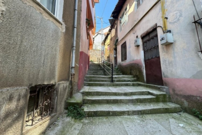 Bursa'nın çok bilinmeyen sokaklarında tehlike!