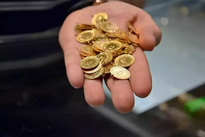 Üç adet çeyrek altın bir asgari ücretle yarışıyor