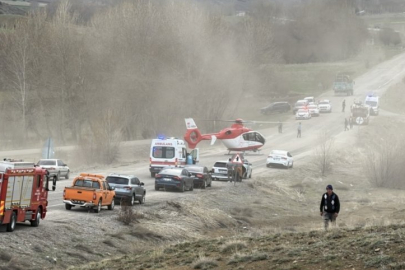 Yolun ortasına helikopter indi! Bilanço ağır...