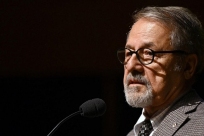 Prof. Dr. Naci Görür'den 'Evlere girelim mi?' sorusuna yanıt