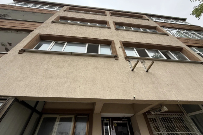 Avcılar'da 6.2’lik depremin ardından iki bina mühürlendi