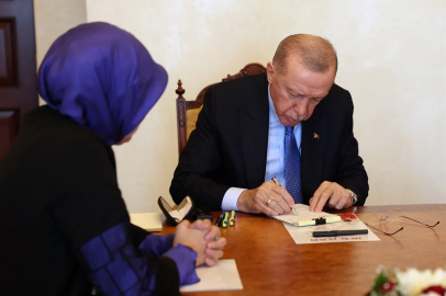 Cumhurbaşkanı Erdoğan'dan Türk Kızılay'a kurban bağışı