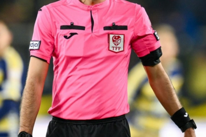 Karşıyaka - Bursaspor maçını yönetecek hakemler belli oldu