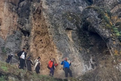 Bursa'da öğretmenler doğa yürüyüşü yaptı