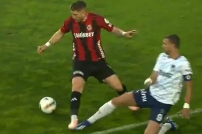 Fenerbahçe'nin Gaziantep FK maçında penaltı itirazı