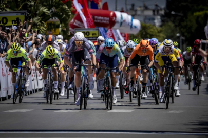 60. Cumhurbaşkanlığı Bisiklet Turu'nda ilk etabı Simon Dehairs kazandı