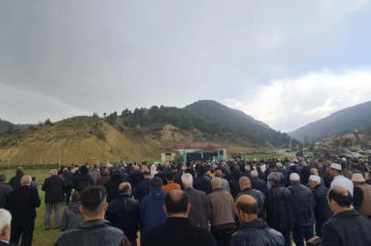 Konya'da yağmur duası sırasında yağmur yağdı