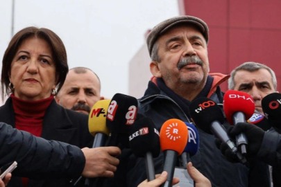 Pervin Buldan'dan Sırrı Süreyya Önder'e: Sen iyileşmene bak ben hallederim