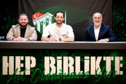 Bursaspor'da Batuhan Yayıkcı da imzayı attı!