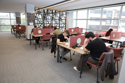 Gençlere üniversite yolunda sınav provası