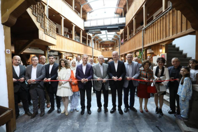 Dünya Müzeler Gününe Özel İnegöl Kent Müzesi’nde “Taşın Kalbi” Sergisi Ziyarete Açıldı