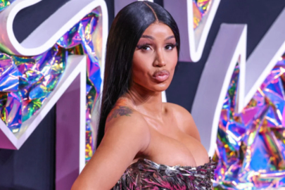 Amerikalı şarkıcı Cardi B'nin Hürrem Sultan hayranlığı devam ediyor