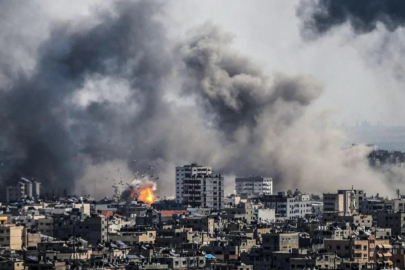 İngiltere, İsrail ile ticaret görüşmelerini askıya aldı