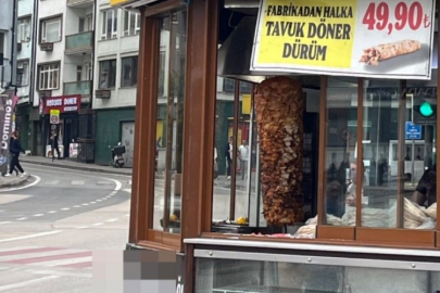 Bursa'nın göbeğinde tavuk döner skandalı!