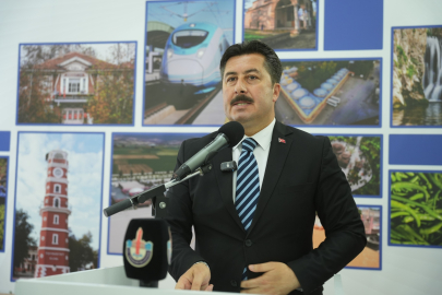 BAŞKAN ÖZEL: TARİHİ LEZZETLERİMİZİ FASTFOOD’A MAHKUM ETMEYECEĞİZ