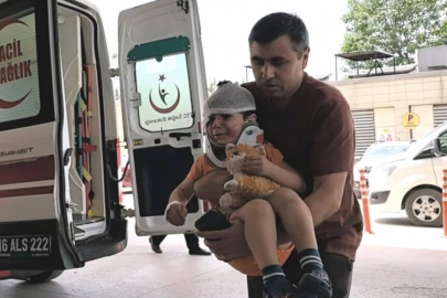 Bursa'da kaza anında bile tek vazgeçilmezi oyuncağı oldu!