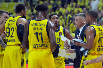 Fenerbahçe Beko Başantrenörü Jasikevicius Tarihe Geçti!