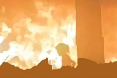 İsrail, Filistinlilerin sığındığı okula saldırdı: Bir kız çocuğu alevlerin arasında kaldı