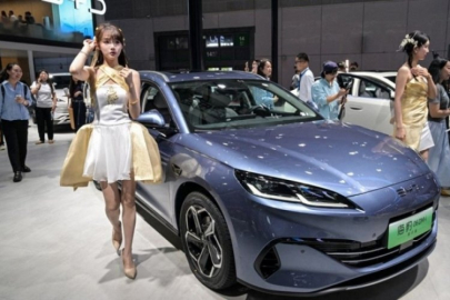 Oto devinden indirim kararı!