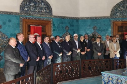 Sultan Çelebi Mehmet Yeşil Türbe'de dualarla anıldı!