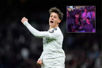 Şarkı söylediği anlar geceye damga vurdu! Daha önce böyle görmediniz