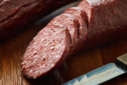 Bakanlık durmuyor! 4 sucuk markasını daha ifşa etti