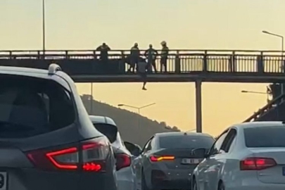 Bursa'da hareketli dakikalar... Şehir merkezinde intihar girişimi!