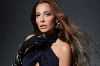 Ünlü şarkıcı hayatını kaybetti!