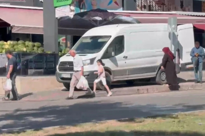 Batman'da market aracının kaldırım işgali tepki çekti