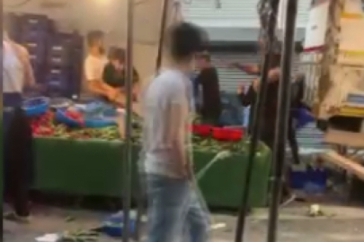 Pazarcılarla müşteri birine girdi!