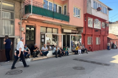 Bursa'da böylesi görülmedi! Bakın saatlerce ne için sıra beklediler...