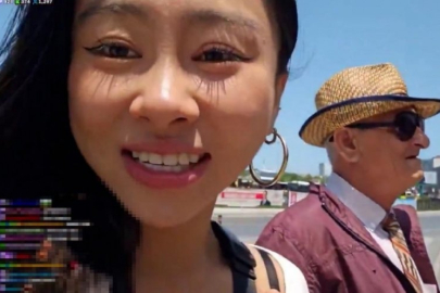 Fenomene iğrenç saldırı! Gözyaşları içinde kaçmaya başladı