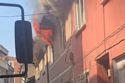 Bursa'da bir daire alevlere teslim oldu
