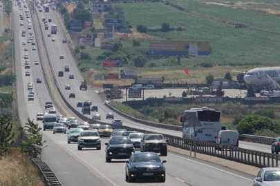 Tatilciler geri dönüyor! Tekirdağ-İstanbul yolunda yoğunluk