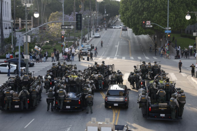 Amerika'da kriz büyüyor!