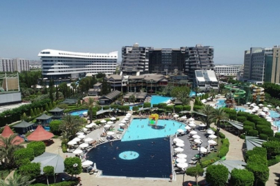 Bir zamanların inşaat ve turizm devi iflas etti!