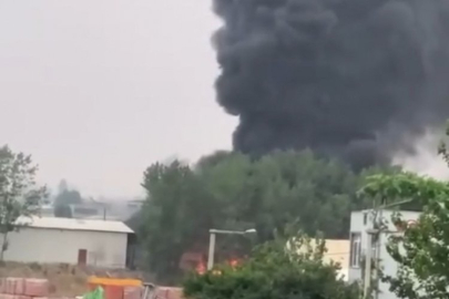 Bursa'da gökyüzünü kara dumanlar kapladı!