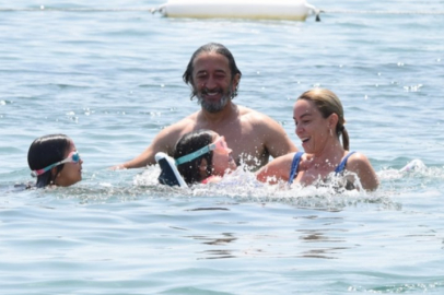 Fettah Can ve Cansu Kurtçu çocuklarıyla tatilde
