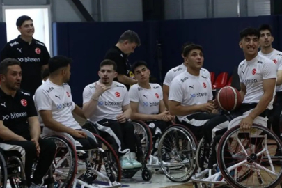 23 Yaş Altı Tekerlekli Sandalye Basketbol Milli Takımı'ndan, Kanada'ya 39 sayı fark!