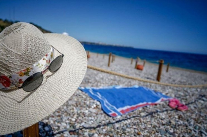 Tatilciler şokta: Şezlong için servet istediler!