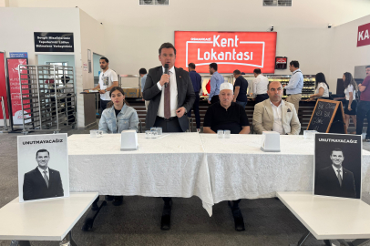 Osmangazi Belediyesi’nden Ferdi Zeyrek anısına yemek ikramı