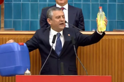 CHP lideri Özel'den ilginç tepki! Elinde mazotla kürsüye çıktı