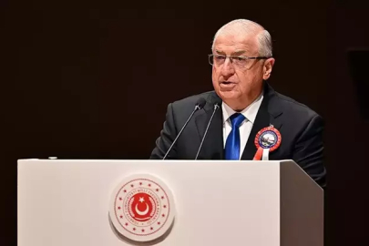 Milli Savunma Bakanı Türkiye-İran sınırına gidiyor