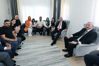 Cumhurbaşkanı Erdoğan ve İlham Aliyev'den depremzede aileye ziyaret