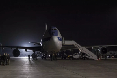 'Kıyamet uçağı' gizlice havalandı!