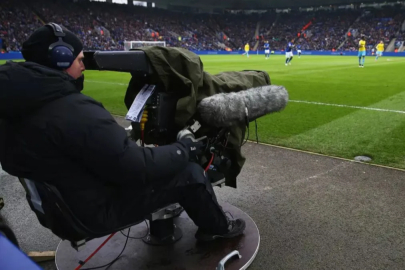 Merakla beklenen maç TRT 1'de şifresiz!