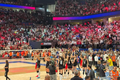 A Milli Kadın Voleybol Takımı, Güney Kore'yi 3-0 Mağlup Etti