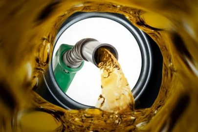 Akaryakıta Cumhuriyet tarihinin en büyük zammı!