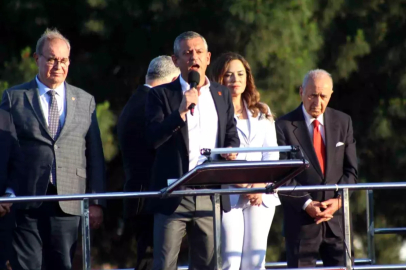 CHP Genel Başkanı Özgür Özel, ABD'nin İran'a Saldırılarını Eleştirdi